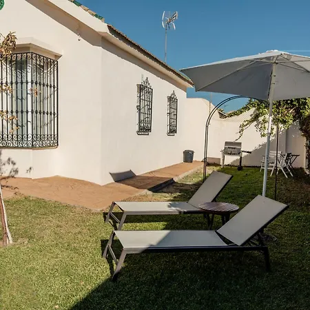 Agradable Casa Con Jardin Privado * Malaga