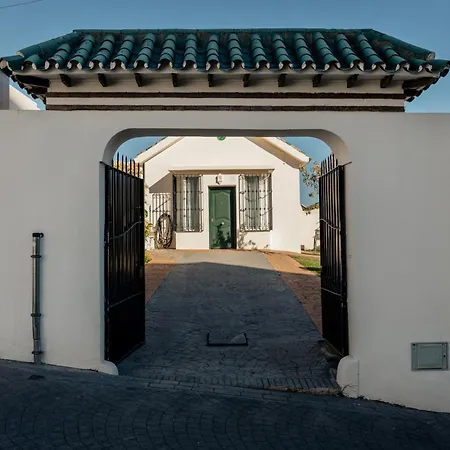 Holiday home Agradable Casa Con Jardin Privado